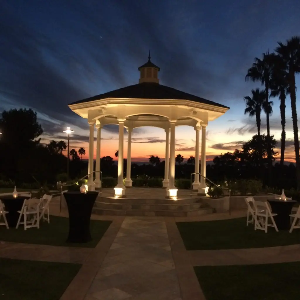 Newport Beach Marriott Hotel & Spa - Rose Garden Sunset