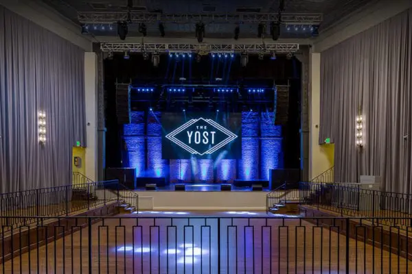 The Yost Theater - WEddingCompass.com