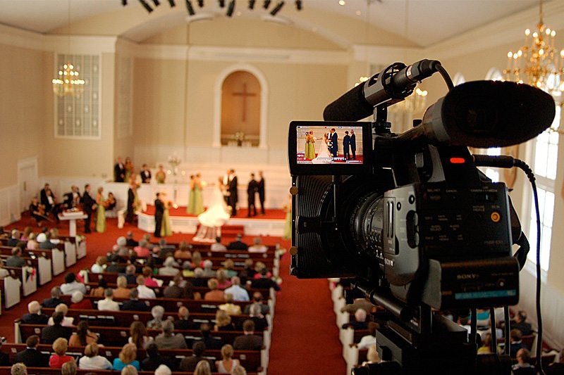 Wedding Videographer image - Courtesy: Ryan Sutton | ryansproduction.com