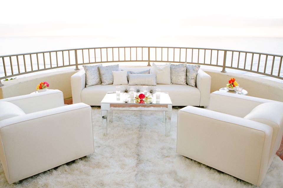 Kevin Covey - Christine Bentley - Reception Lounge