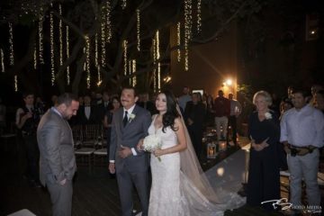 Justin & Christine - Real Wedding - WeddingCompass.com